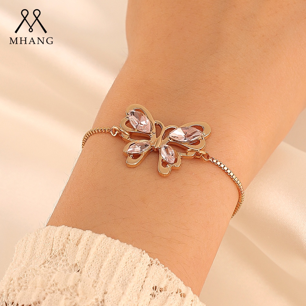 Gelang Rantai Tipis Adjustable Desain Kupu-Kupu Hollow Hias Kristal Pink Untuk Wanita