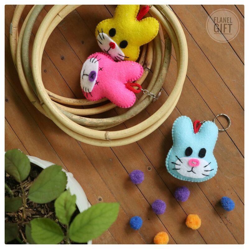 Aplikasi Flanel Gantungan Kunci Kelinci Bunny