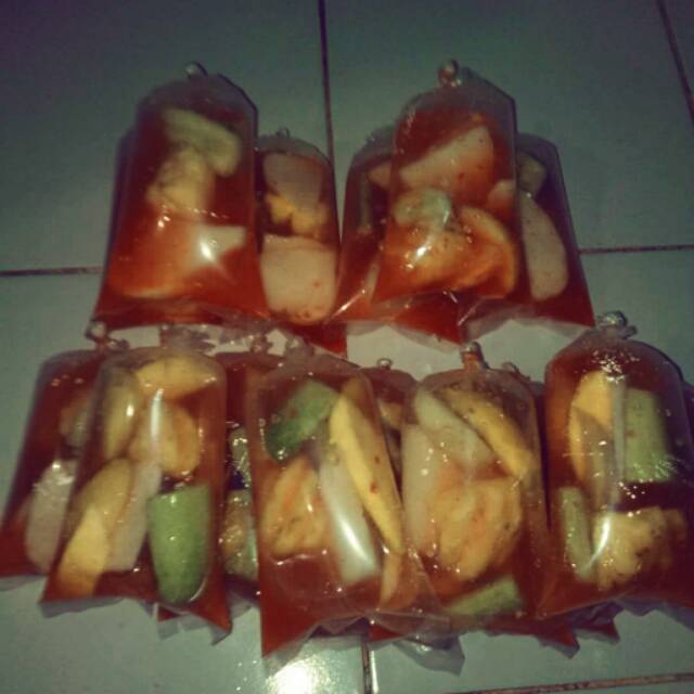 

Asinan buah suegeeerr