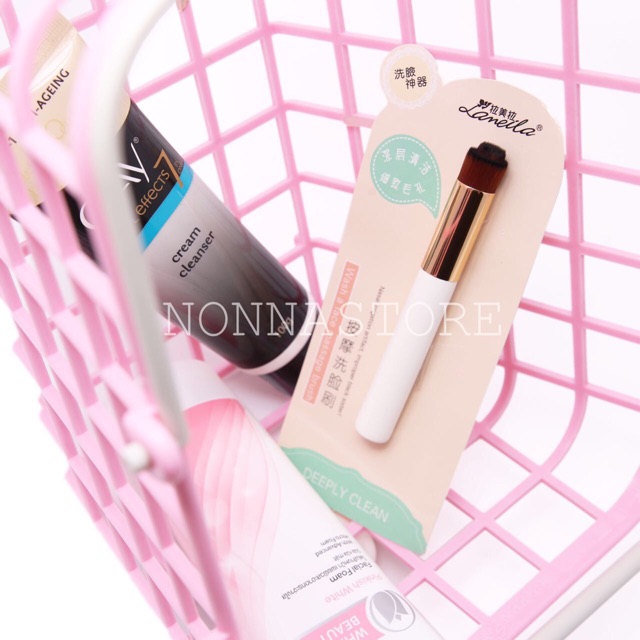Makeup Brush Nose Cleaning High Quality Acrylic Handle Hair Nasal Wash Brush Pore Cleaning Brush