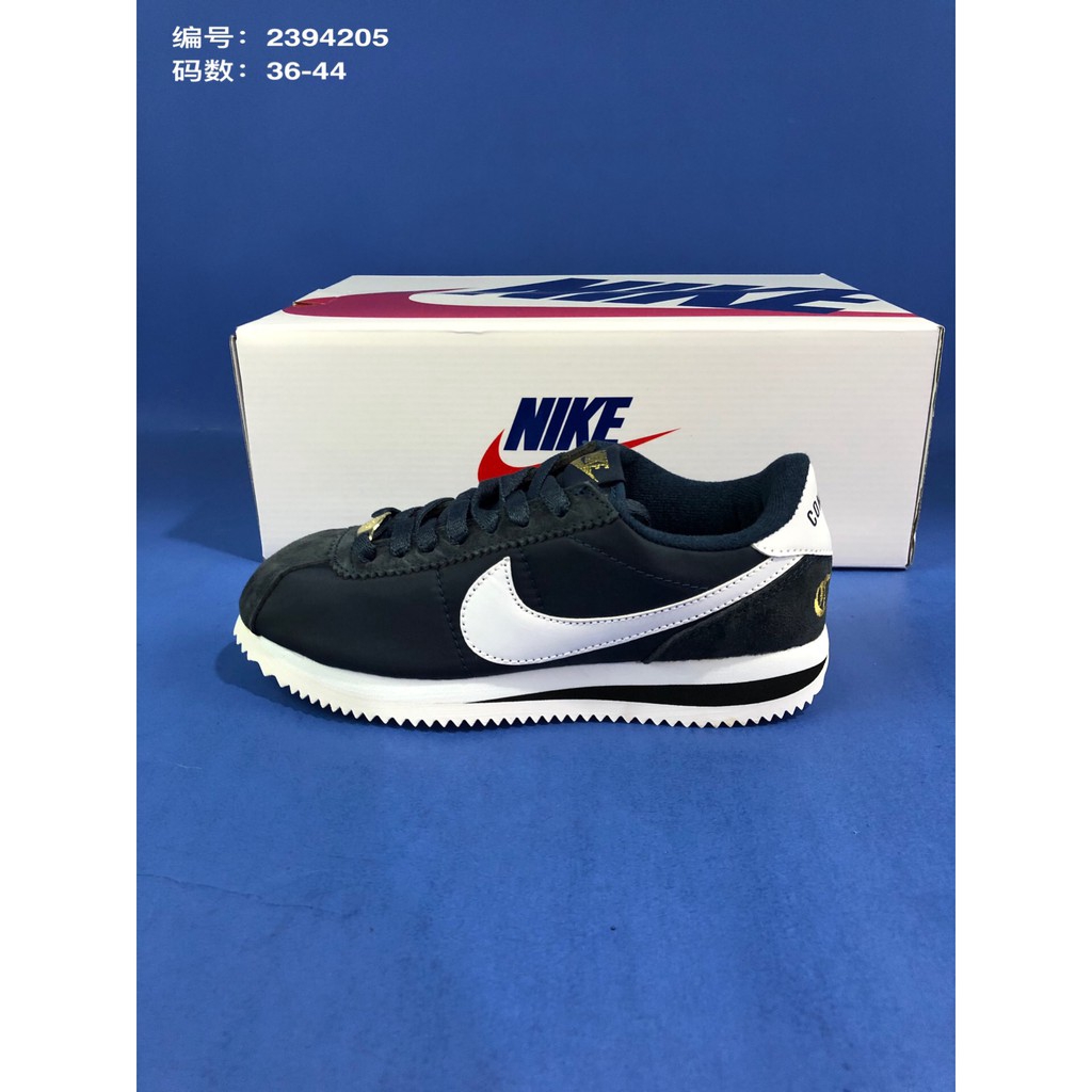 black non slip shoes womens nike