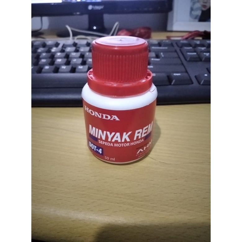 BRAKE FLUID HONDA MINYAK REM HONDA MINYAK REM HONDA DOT 4 MINYAK REM HONDA HBF50ML
