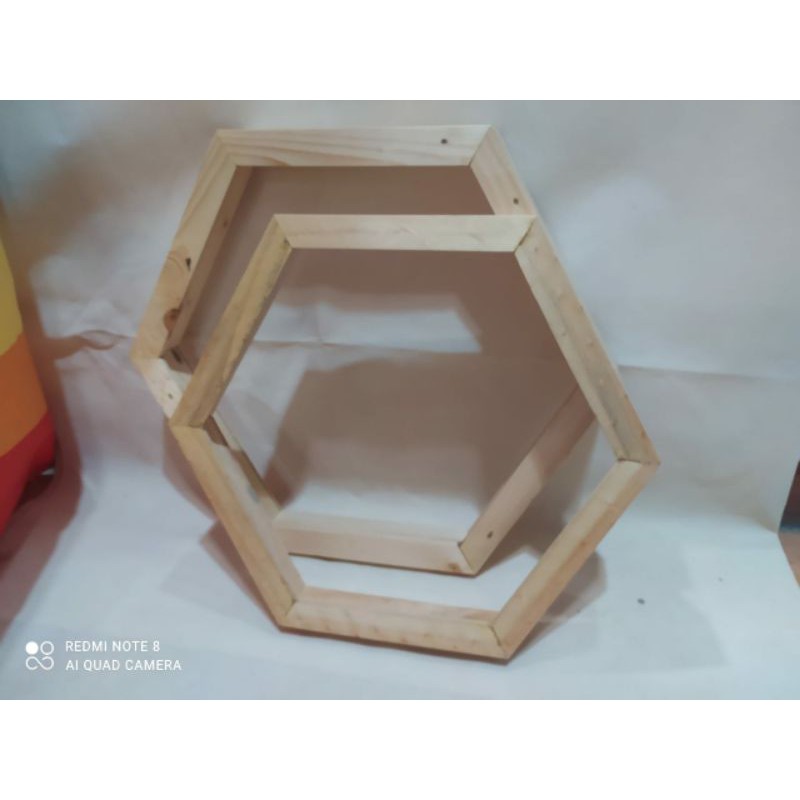 frame mahar hexagonal jatibelanda kaca triplek