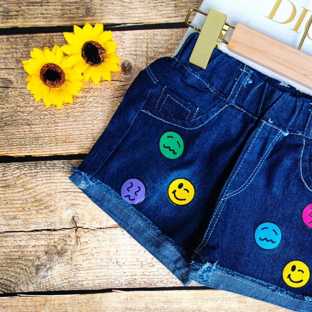 Promo !! Celana anak perempuan import / Hot pants emoji smiley six ukuran 2-4 tahun