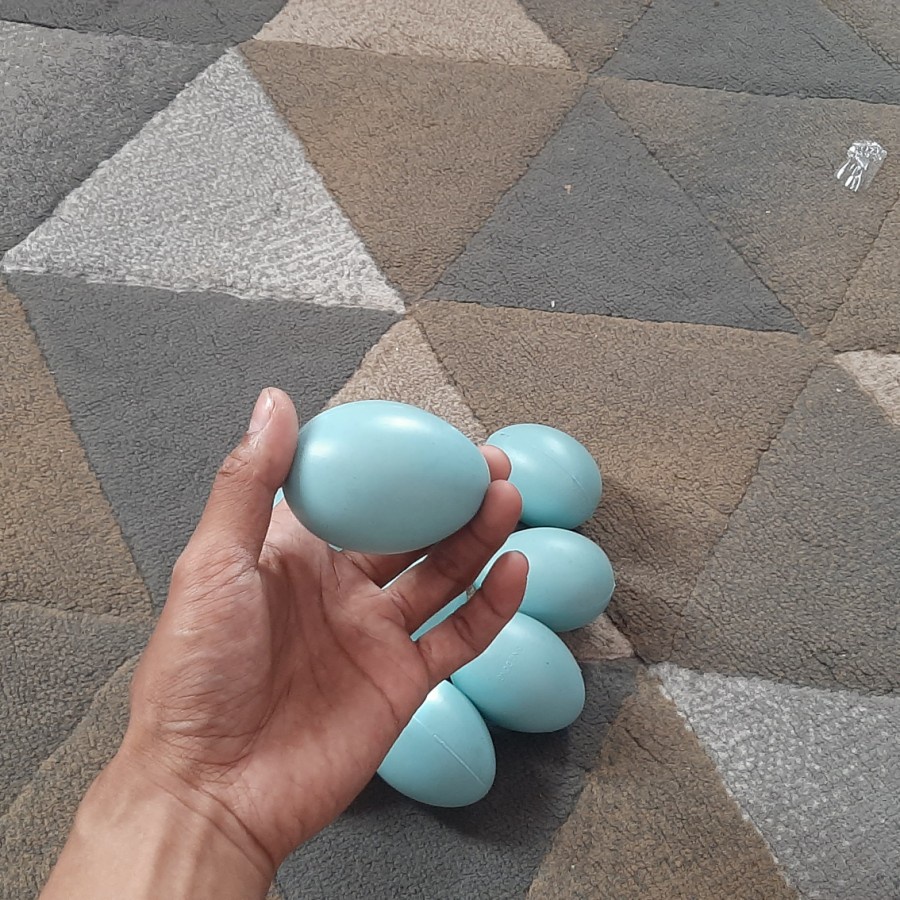 25pcs telur palsu mainan egg toy prank telur ayam plastik hiasan Telur Bebek Pajangan Imitasi