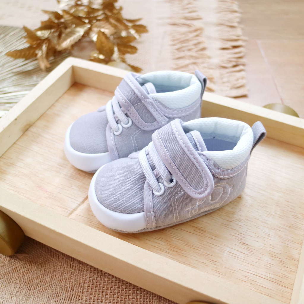 LIU09 Sepatu Bayi Anak anti slip/Baby Prewalker Shoes Belajar Jalan Bayi Pergi Jalan Fashion Casual