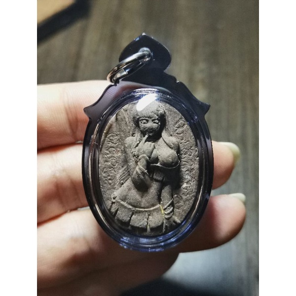 Mae Tarni ~ Phra Arjarn O