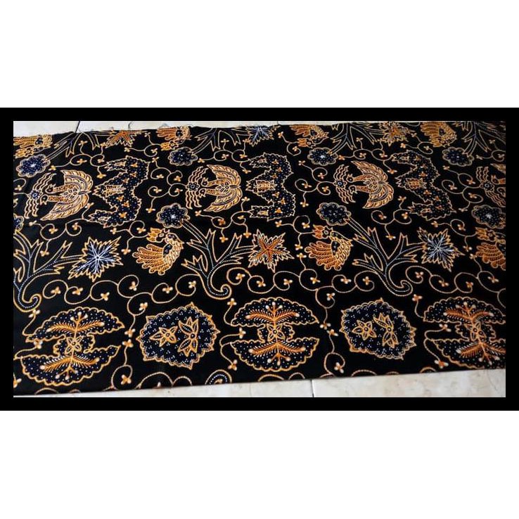 Kain Batik  Tulis Motif Klasik Jogja Wahyu  Tumurun  Riningan 