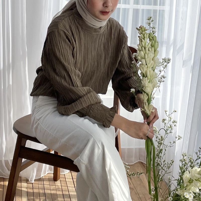 Zara blouse / blouse smoke / blouse pleats /blouse puffy / blouse lengan balon kerut / blouse zara semibydianty-Army