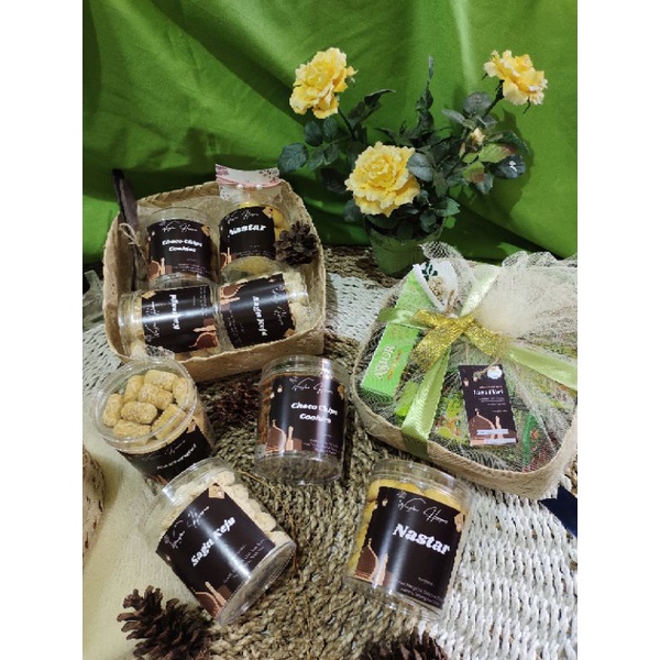 

hampers lebaran | hadiah lebaran | kue kering| buah tangan