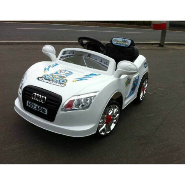 MAINAN ANAK MOBIL AKI PLIKO AUDI LIGHTING