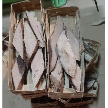 

Ikan Pindang Tongkol / Salem / Marning per pack / besek