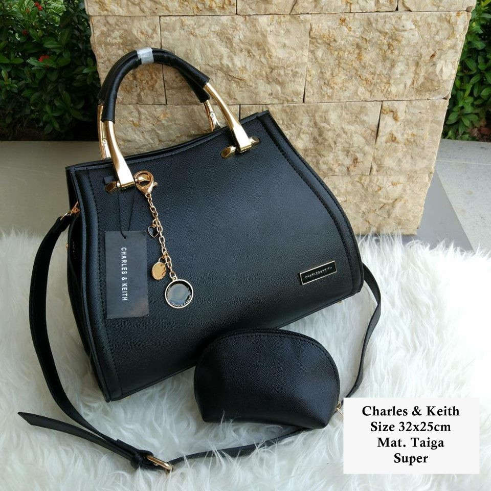 Best Seller Tas Tangan Fashion Branded CK Charles Keith Besi Set Pouch Warna Hitam