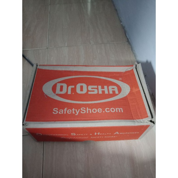 sepatu safety DR OSHA