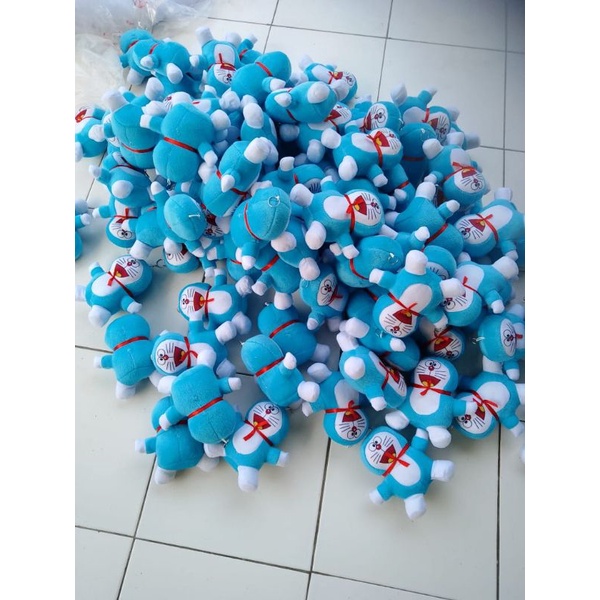 BONEKA DORAEMON MINI