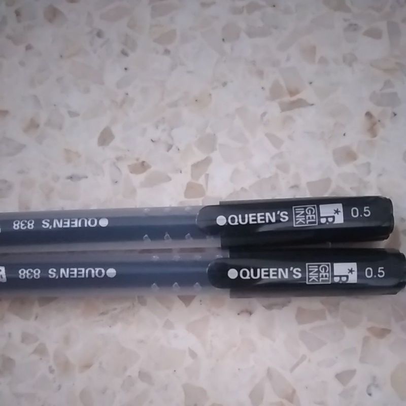 

FASTER - Pulpen Ballpoint Bulpen Faster Gelpen Queens 838 - 0.5mm - Hitam