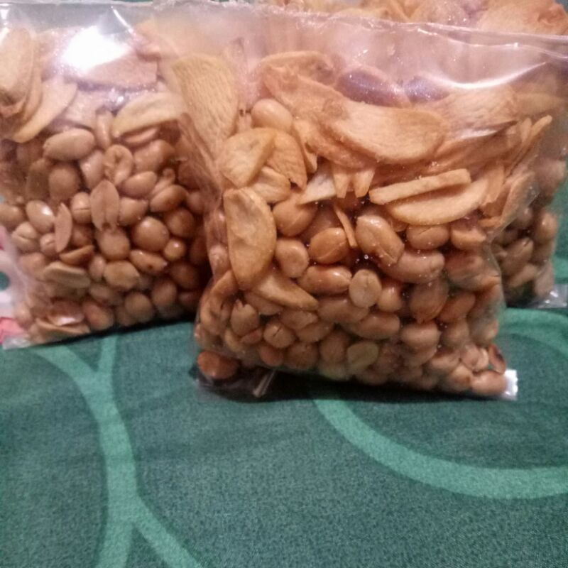 

Kacang Bawang Goreng