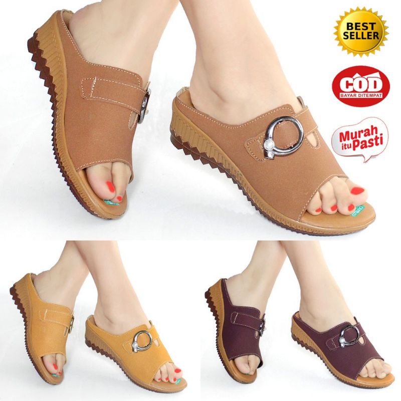 Sandal Sendal Wedges Wanita Casual Selop / Slop Ibu Kondangan Kulit Sintetis Murah Terbaru 2023 ZN03