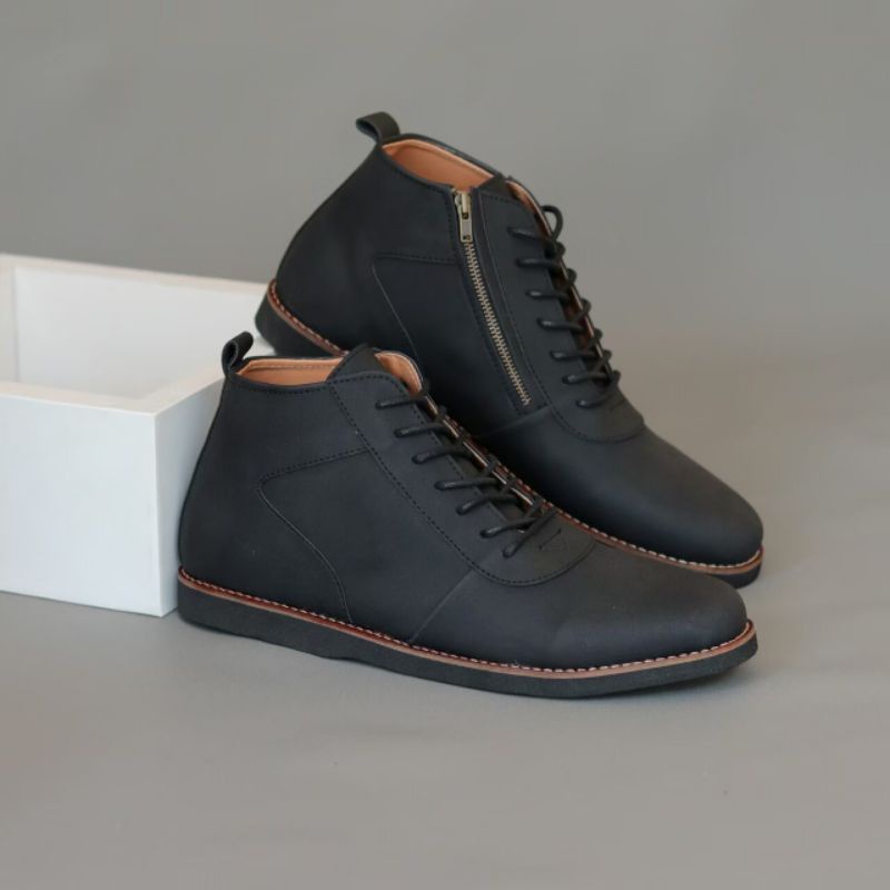 Sepatu Boots Pria Casual Formal Vintage Resleting Kulit Pu Santai Kerja Touring Biker