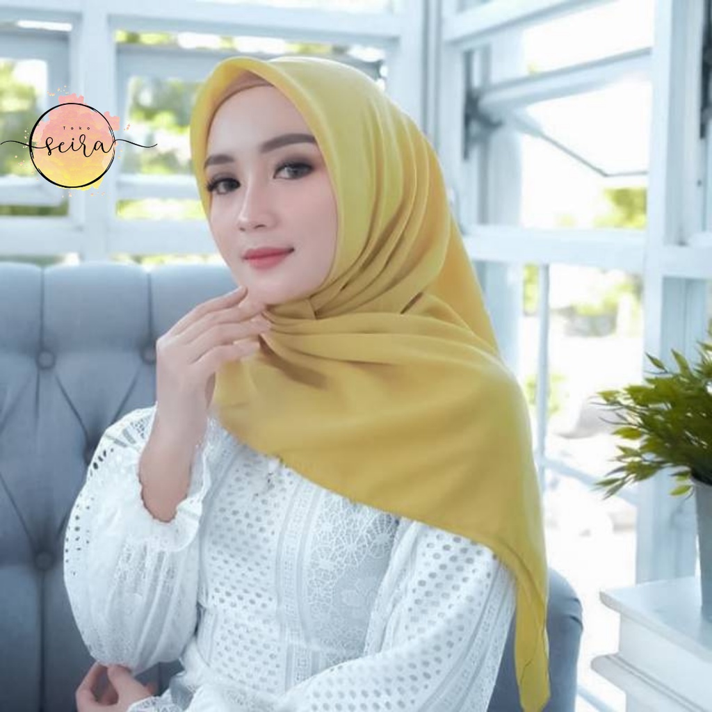[BISA COD] Bella Square Hijab Segiempat / Kerudung Segi Empat Bella Square / Jilbab Segiempat Bela (Kain Tebal Adem Tidak Menerawang)-Honey
