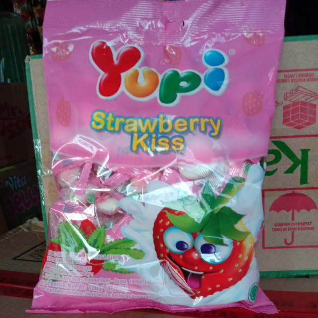 

Yupi stroberry kiss