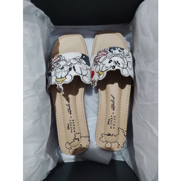 NEW - Ittaherl Mickey Dear Love One Strap Cloud size 39