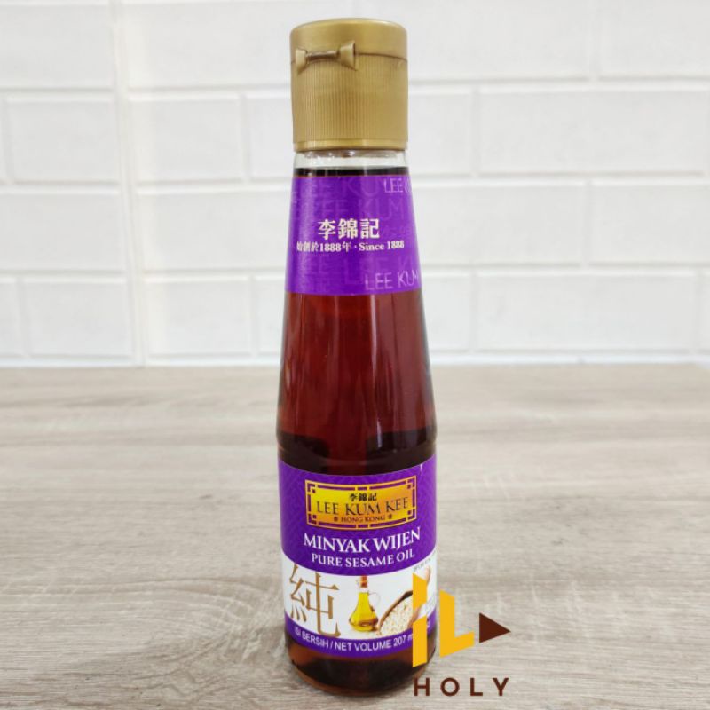 

Lee Kum Kee Minyak Wijen (207ml) / LKK Minyak Wijen Sesame Oil