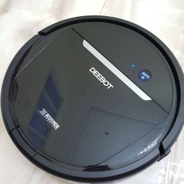 Ecovacs DEEBOT OZMO 600 Robot Vacuum - Penyedot Debu Otomatis