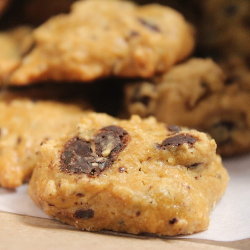 

briecookies.id 4/8/12 BOX CHOCOLATE CHIPS COOKIES ORIGINAL