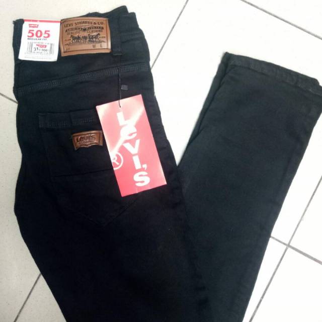 

Ready levi's pensil hitam uk 27 -32