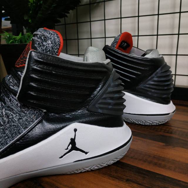 jordan xxxii black cement