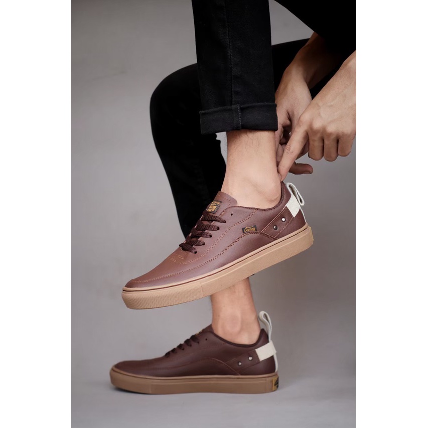 Sepatu Sneaker Casual Kasual Pria Kulit Pu/Cowok Lokal Ori Original Sepatu Kasual Kerja kuliah Kondangan Gaya Santai Keren Kekinian