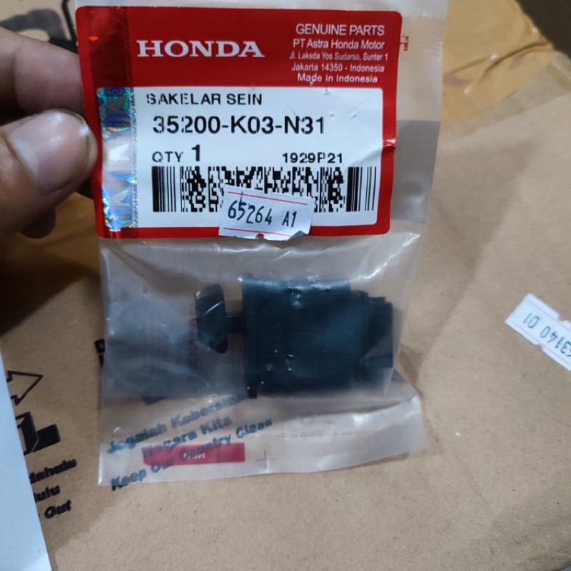 Sakelar Sein 35200-K03-N31 Saklar Tombol Lampu Sen Sein ORI Honda Revo FI