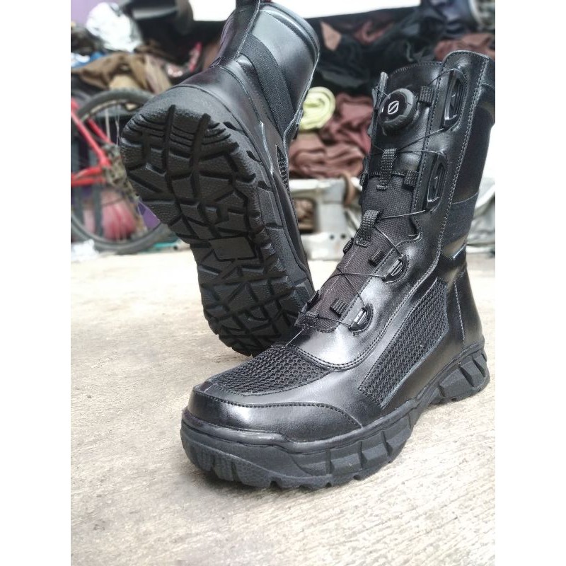 Mr.LA 39-44 PDL BOA 2 Black - Sepatu PDL Tali Putar