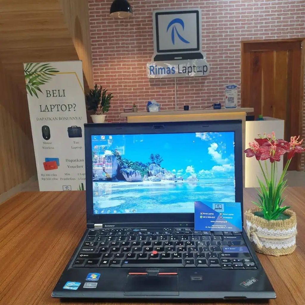 Laptop Lenovo Thinkpad i5 RAM 12GB HDD 320GB bekas second