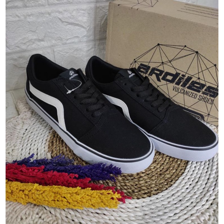 ARDILES HITAM PUTIH LOKAL PREMIUM