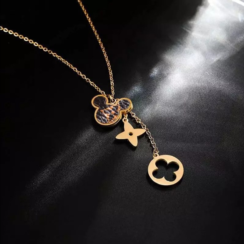 Kalung Titanium L* Kulit Sintetis Mickey Tersedia Warna Rose Gold dan Gold