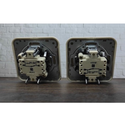 SAKLAR ENGKEL GRACIO 4161 BROCO