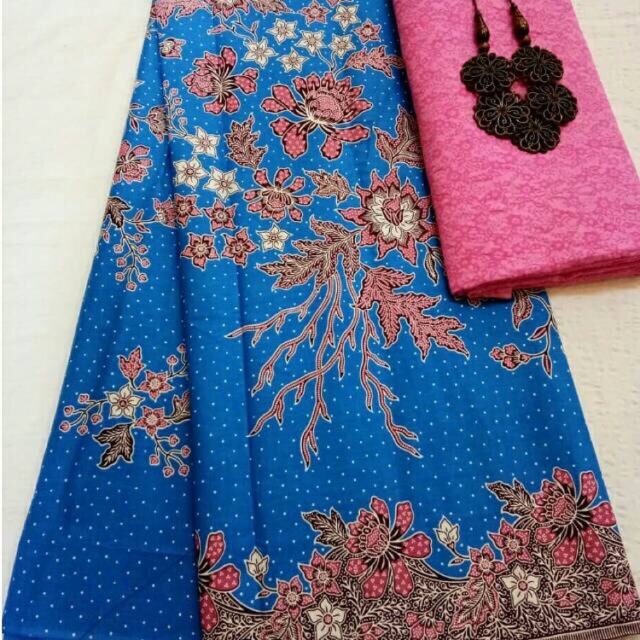 set kain batik dan embos