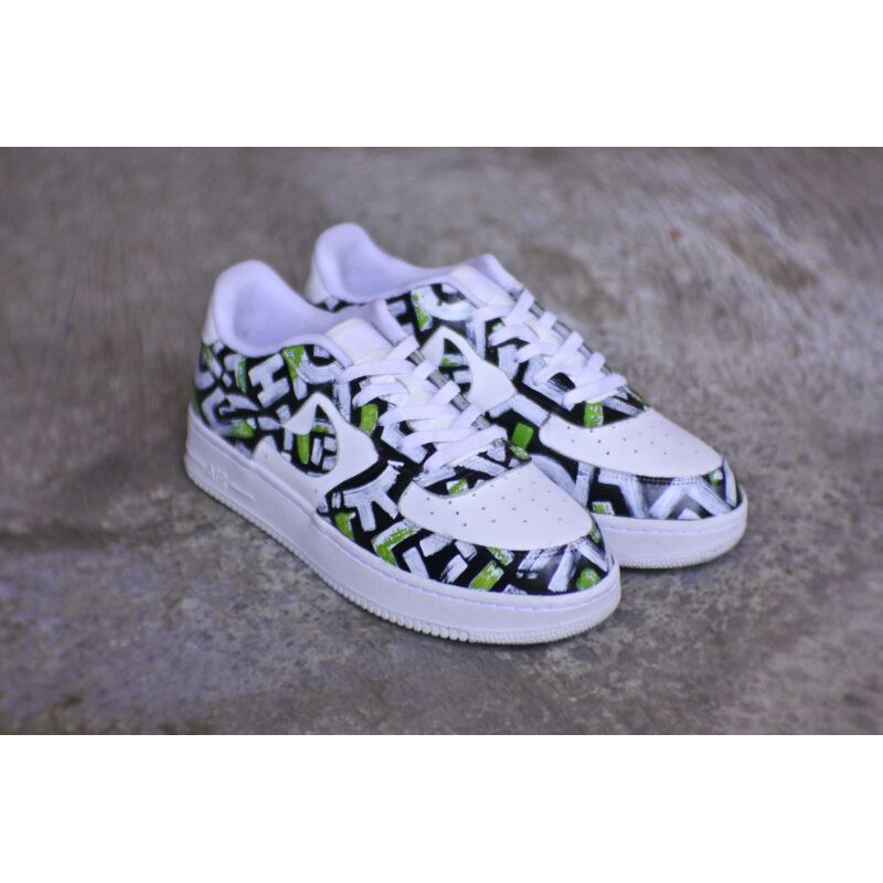 

Custom Handpainted Brush Stroke Pattern on Air Force 1 (Lukis aja)