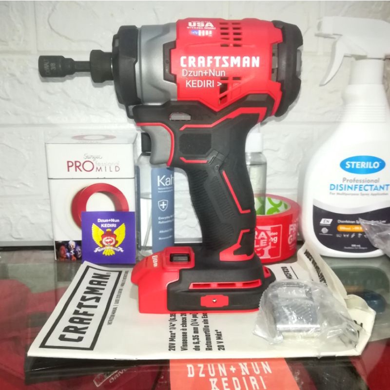 IMPACT DRIVER CRAFTSMAN BRUSHLESS CMCF820B 20V MAX* U.S.A. ( TOOL ONLY )