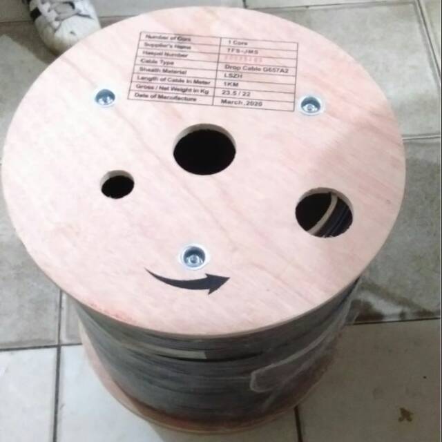 kabel fiber optik (FO) 1 core 1000M