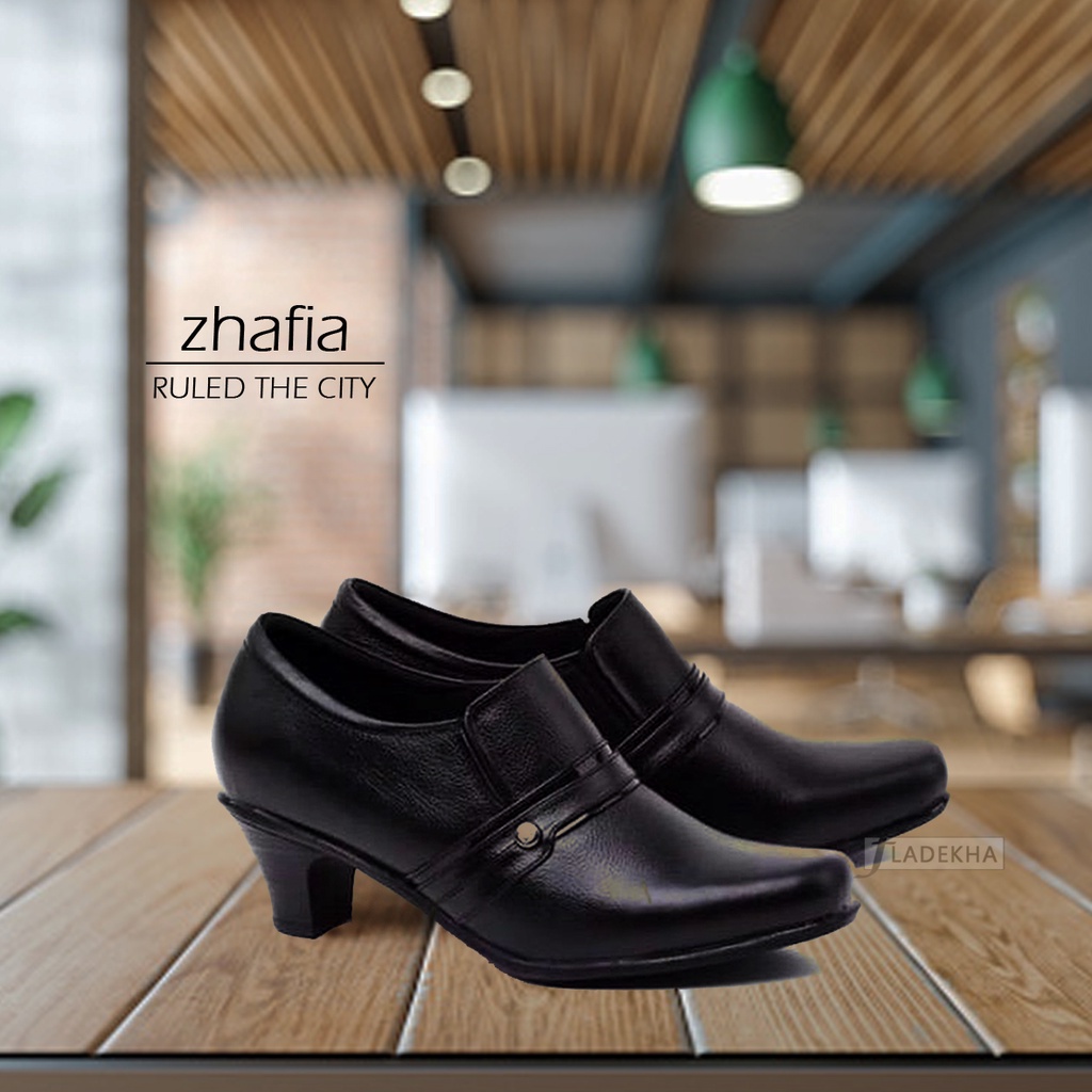 SEPATU PANTOFEL WANITA/ SEPATU KERJA WANITA HITAM/ SEPATU FORMAL HAK 7 CM ZHAFIA