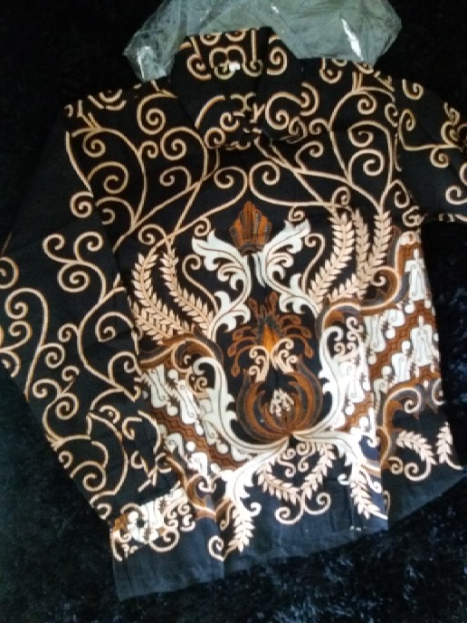 Kemeja Batik Lengan Panjang Manggar Ulir Sogan