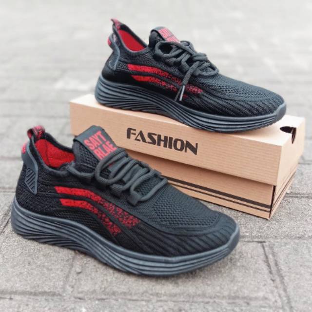 Sepatu sneaker casual pria ori import/sepatu olahraga/sepatu kerja pria