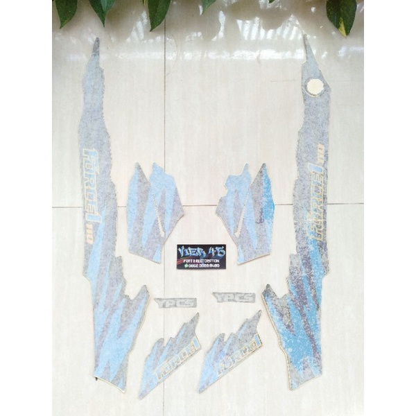 striping yamaha force 1 force1 biru hitam laminasi stok lama
