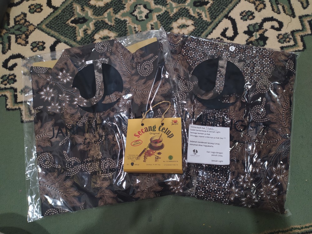 Marwa Batik 05 By Jannah Light Bisa Couple Gamis Batik Marwa Kemeja Batik Marwa Batik Couple Lamaran