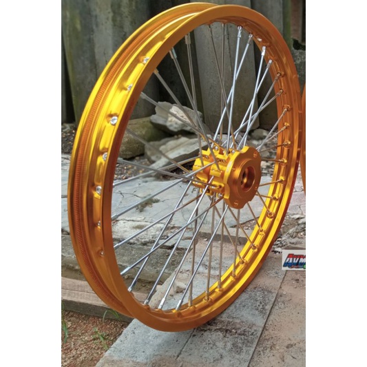 sepaket velg jari jari depan beat tromol rusty belimbing scoopy genio vario veleg jinfei cbr vixion 