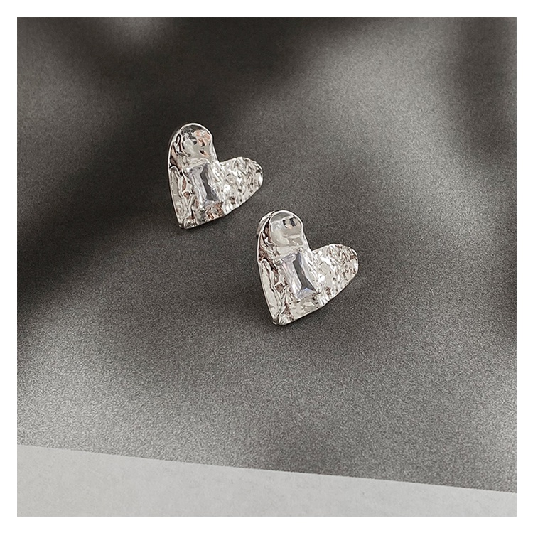 Anting Tusuk Gantung Bahan Sterling silver 925 Desain Hati Gaya Retrokeren Untuk Wanita