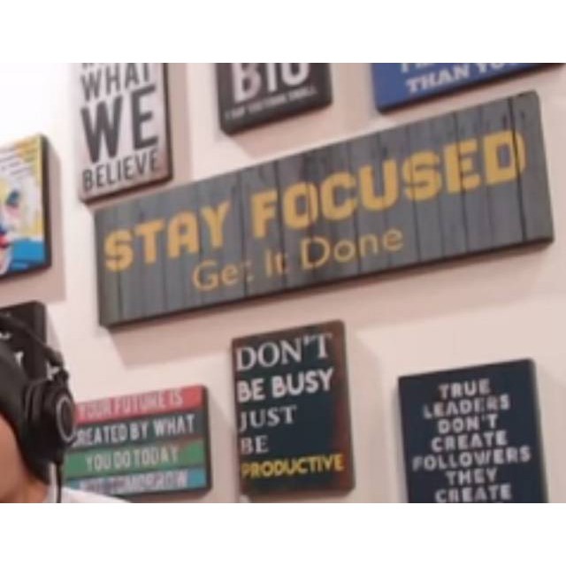 Poster Stay Focused Deddy Corbuzier Dekorasi Rumah Walldecor Wallpaper Shopee Indonesia